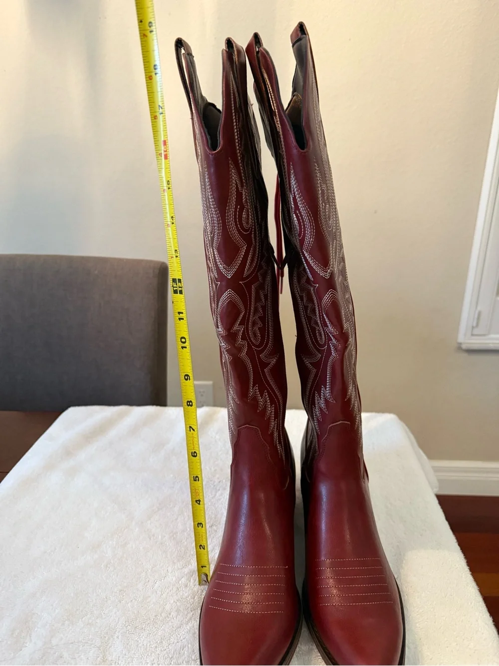 Redtop Western Boots with Embroidered Shaft Redtop women’s size 9.5 NWT New